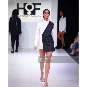 Two tones black and white shirt dress