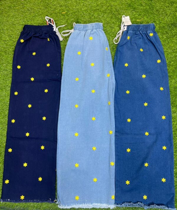 New Embroidery baggy style denim jeans